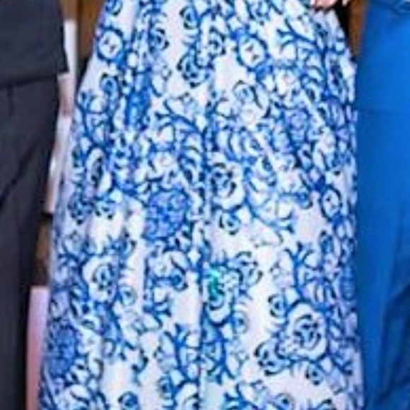 PROM DRESS - Picture 2 of 2